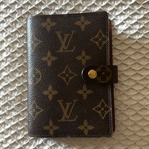 Authentic Louis Vuitton Small 6 Ring Agenda